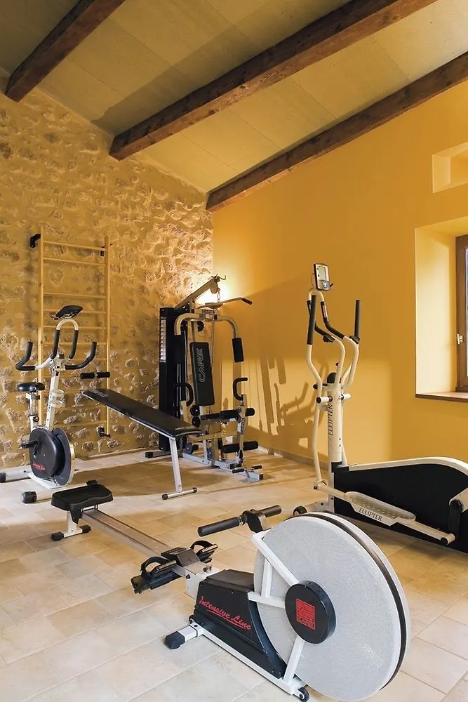 Logis Hotel Restaurant Le Chene Vert Rocher