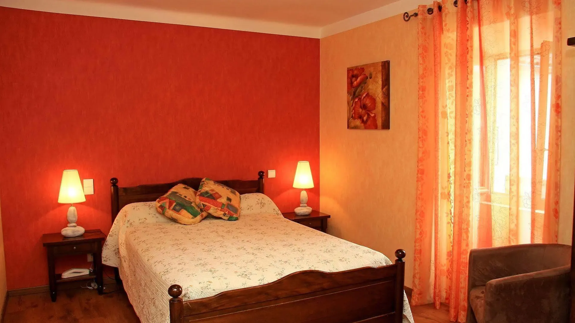 Logis Hotel Restaurant Le Chene Vert Rocher France